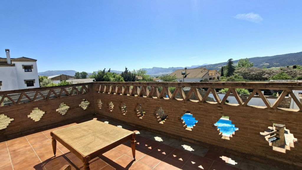 Detached Villa Arriate Málaga - image 8