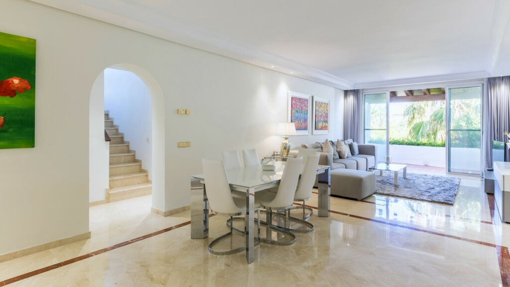 Penthouse Puerto Banús Málaga - image 8