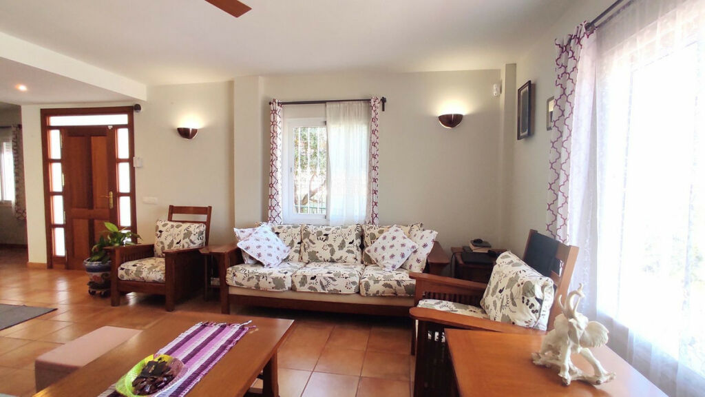 Detached Villa Coín Málaga - image 8