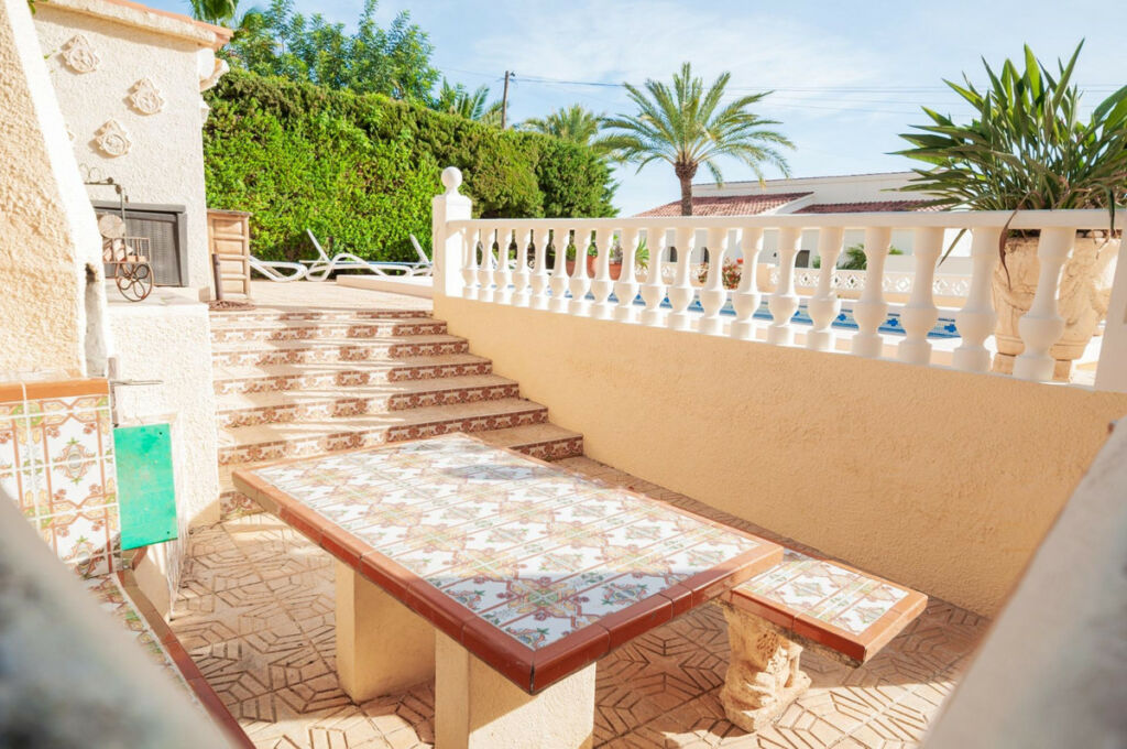 Detached Villa Calpe Alicante - image 8