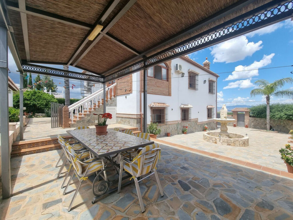 Detached Villa Alhaurín el Grande Málaga - image 8