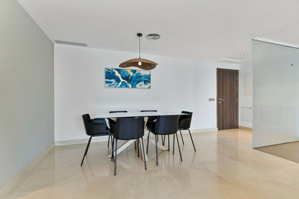 Middle Floor Apartment San Pedro de Alcántara Málaga - image 8
