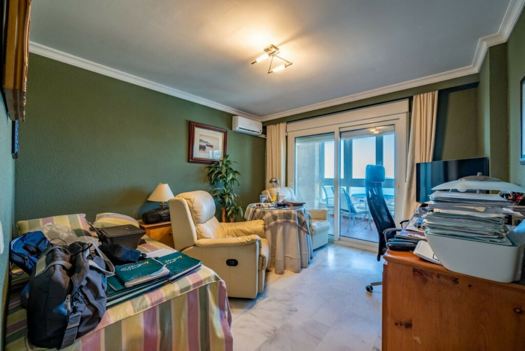 Penthouse Benalmadena Málaga - image 8