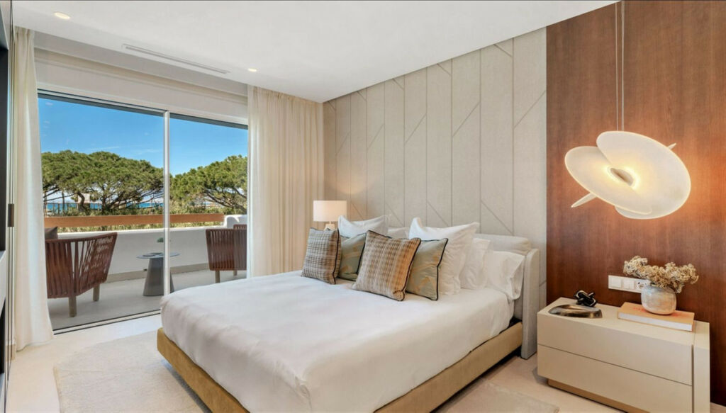 Middle Floor Apartment Los Monteros Málaga - image 8