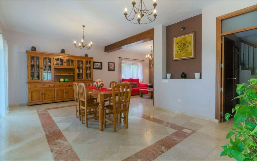 Finca - Cortijo Estepona Málaga - image 8