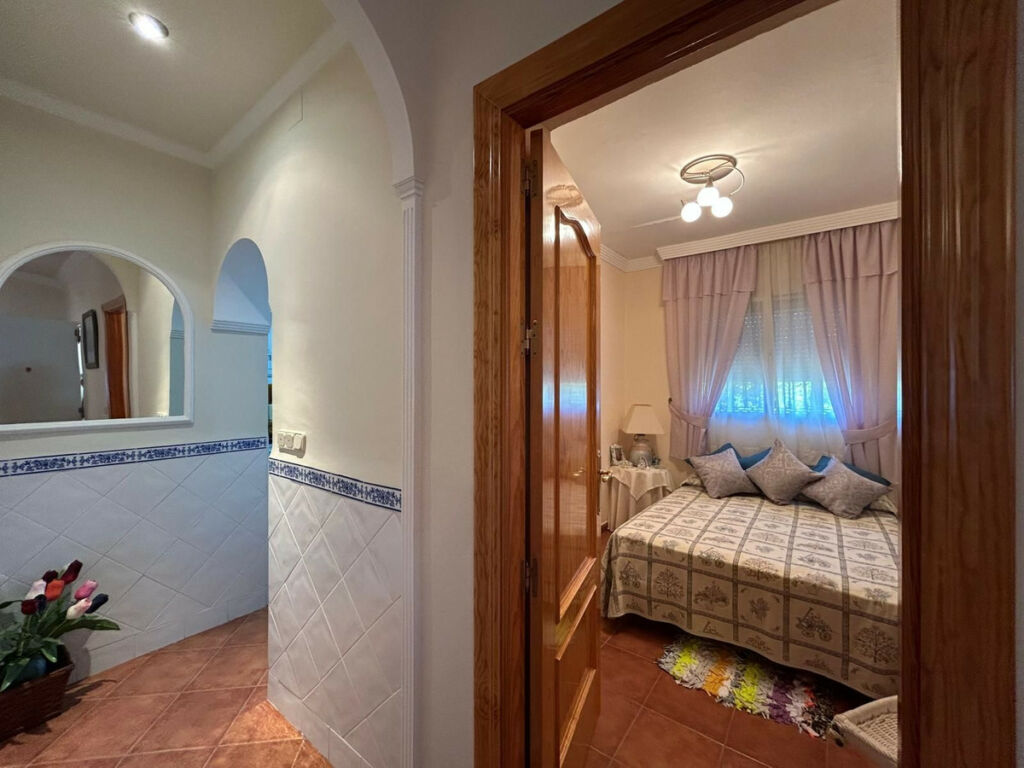 Detached Villa Alora Málaga - image 8