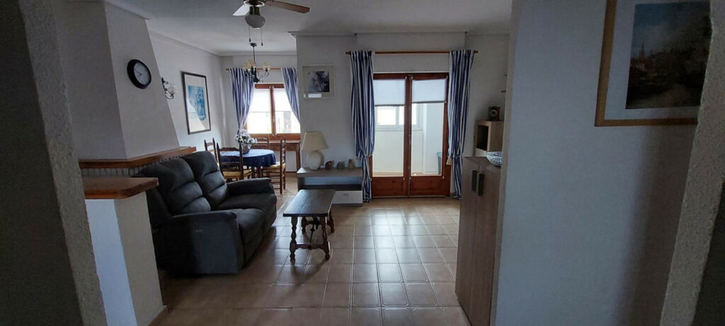 Middle Floor Apartment Punta Prima Alicante - image 8