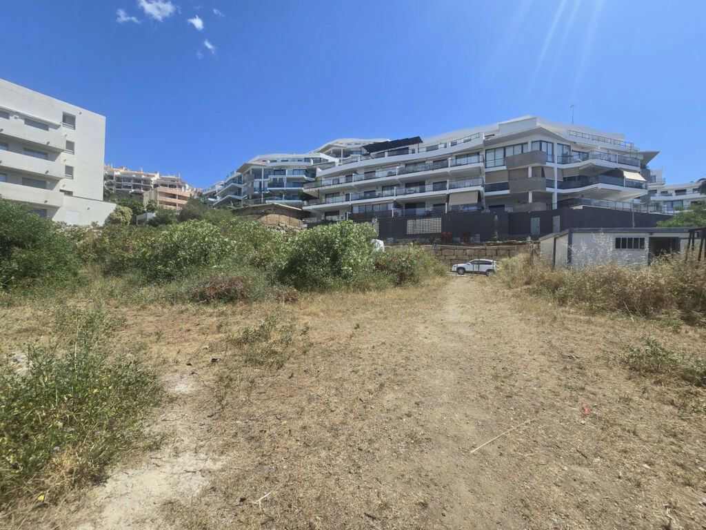 Residential Plot Riviera del Sol Málaga - image 8
