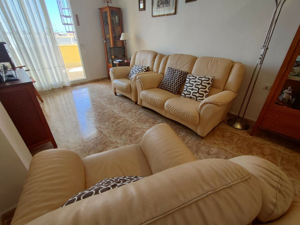 Penthouse Torrevieja Alicante - image 8