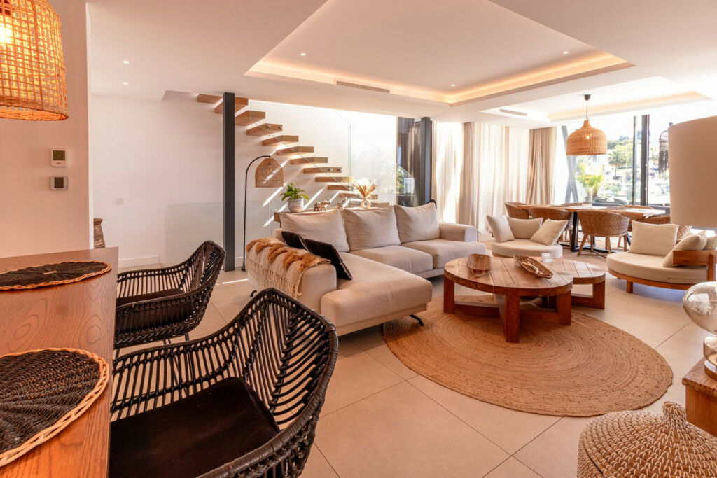 Detached Villa Atalaya Málaga - image 8