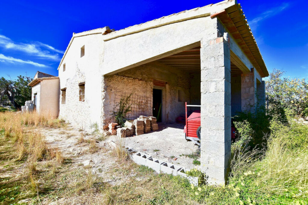 Detached Villa Gata de Gorgos Alicante - image 8