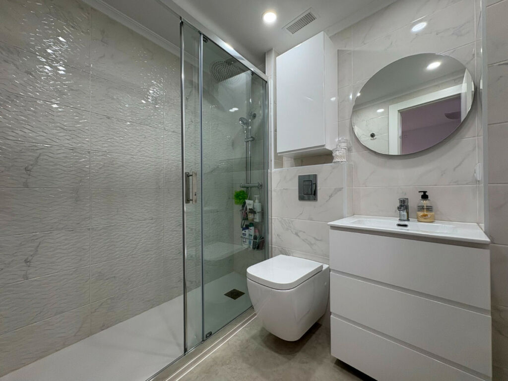 Ground Floor Apartment Torrevieja Alicante - image 8