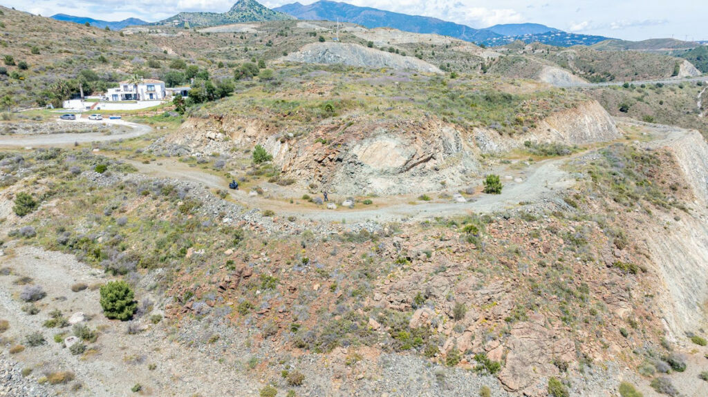 Residential Plot Benahavís Málaga - image 8