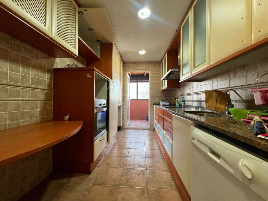 Penthouse Puerto Banús Málaga - image 9