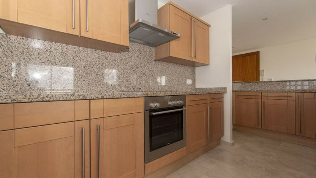 Detached Villa Marbella Málaga - image 9