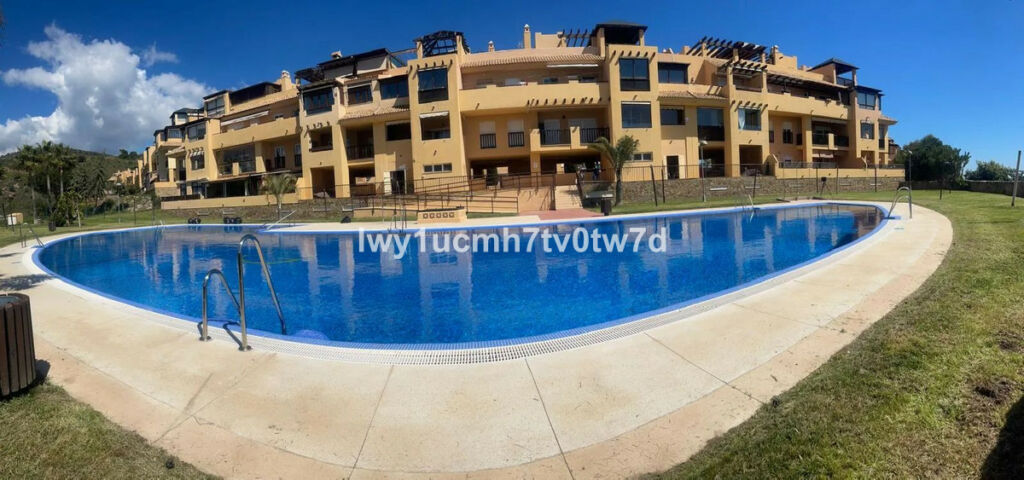 Ground Floor Apartment Cala del Moral Málaga - image 8
