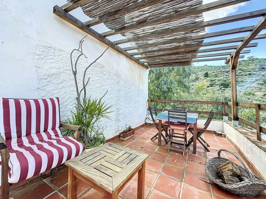 Detached Villa Comares Málaga - image 9