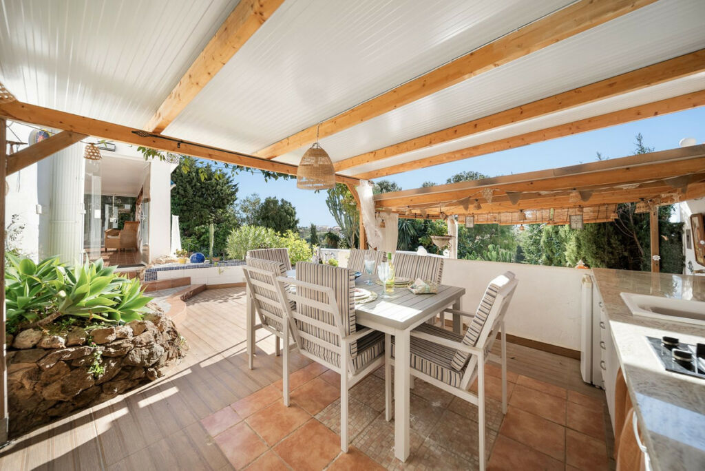 Detached Villa Benalmadena Málaga - image 9