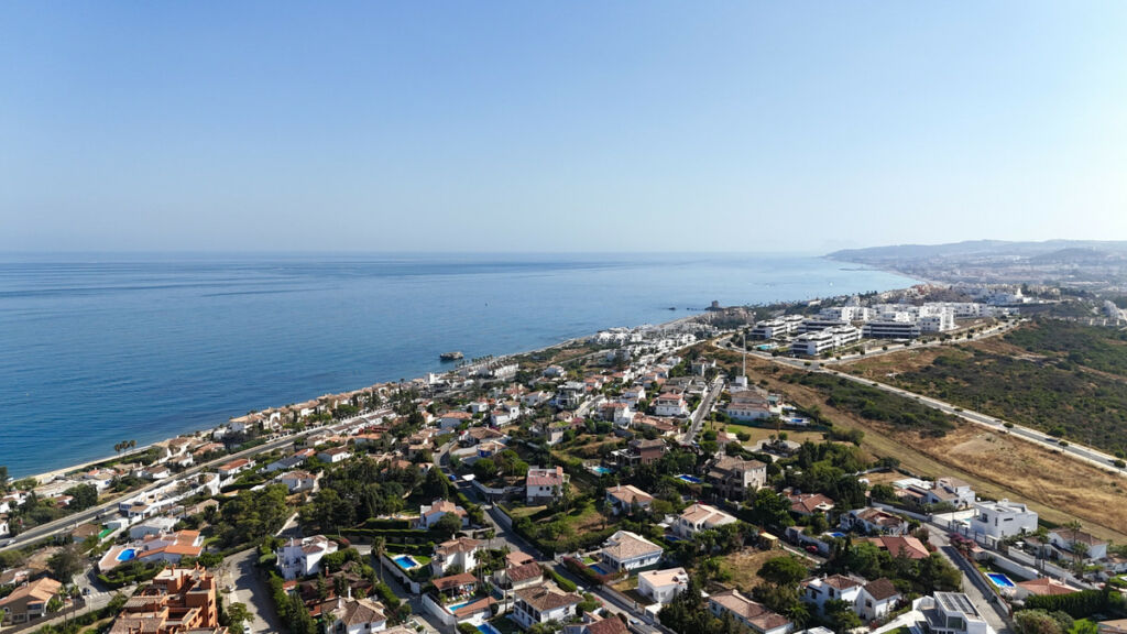 Land Estepona Málaga - image 9
