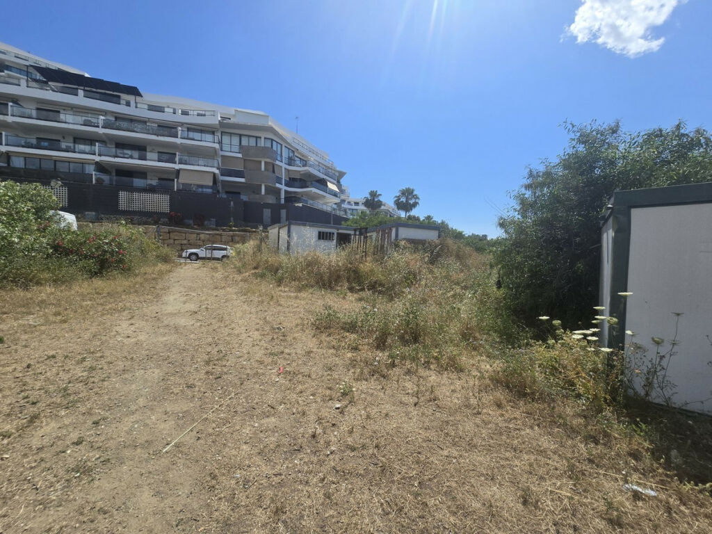 Residential Plot Riviera del Sol Málaga - image 9
