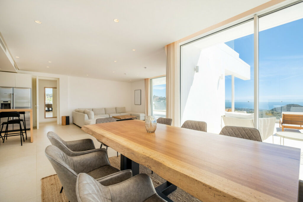 Penthouse Duplex Ojén Málaga - image 9