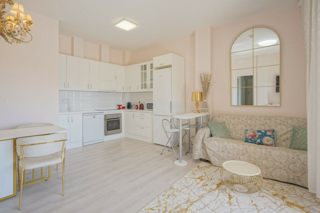 Middle Floor Apartment Altea Alicante - image 9