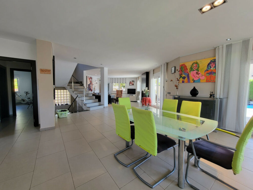 Detached Villa Calpe Alicante - image 9