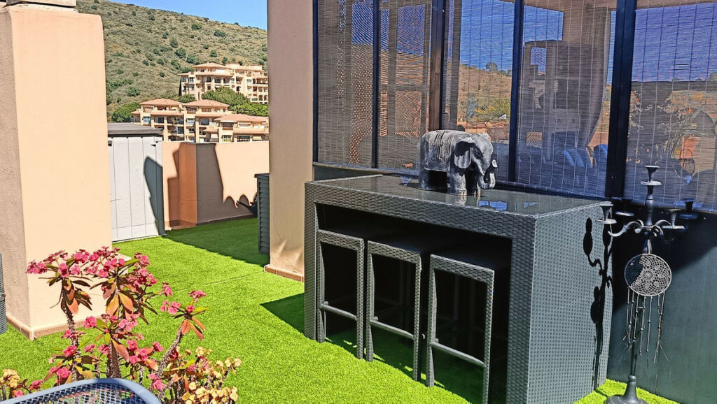 Penthouse Calahonda Málaga - image 9