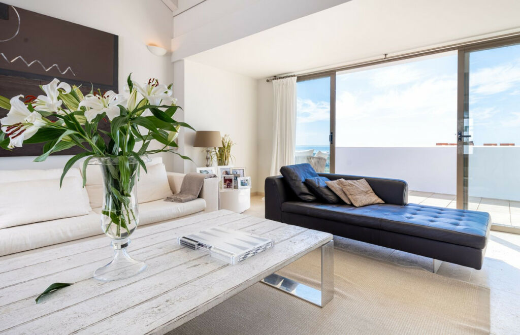 Penthouse Los Flamingos Málaga - image 9