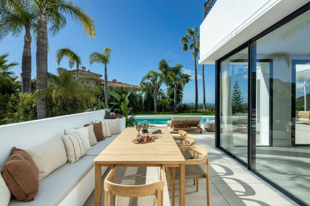 Detached Villa Los Arqueros Málaga - image 9