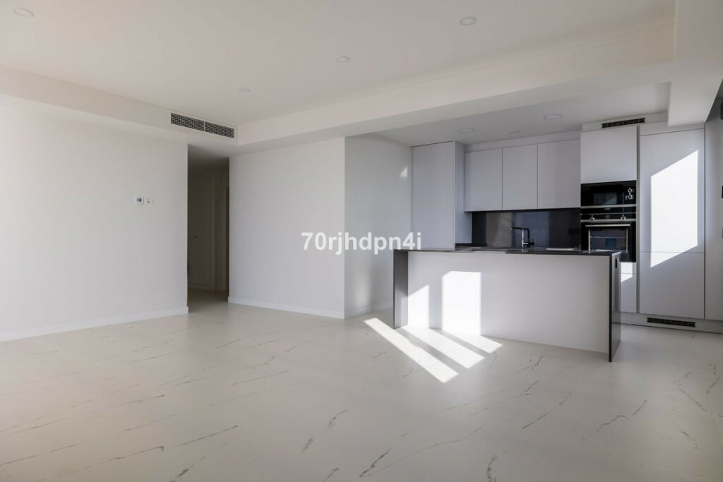 Ground Floor Apartment Casares Málaga - image 9