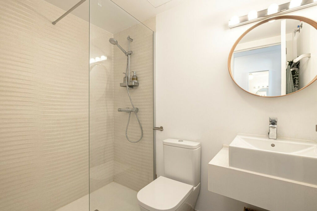 Ground Floor Apartment Estepona Málaga - image 9