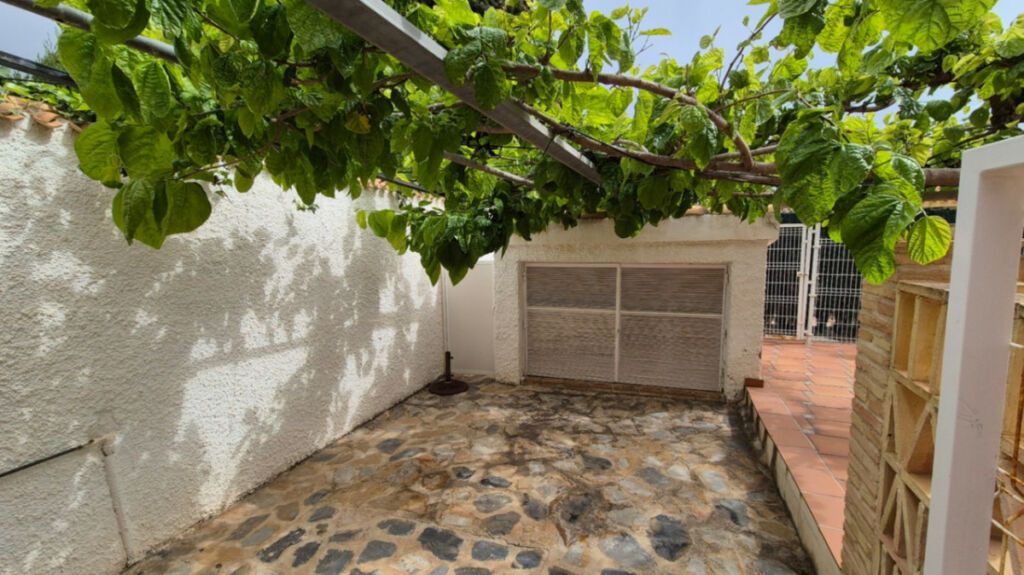 Detached Villa Orihuela Alicante - image 9