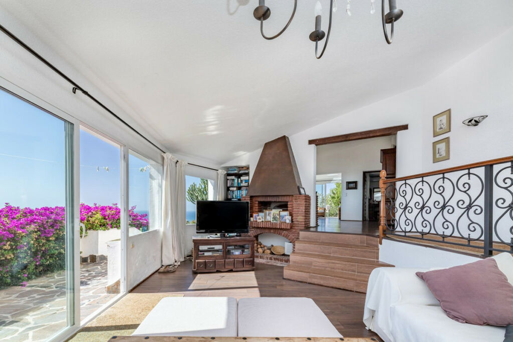 Detached Villa Benalmadena Málaga - image 9