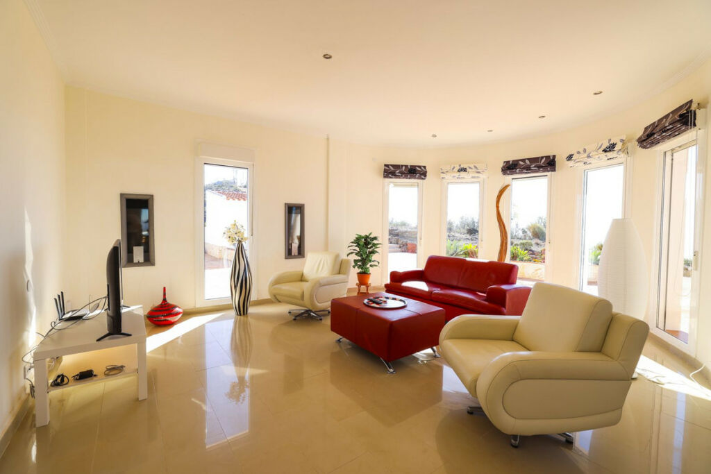 Detached Villa Arenas Málaga - image 9