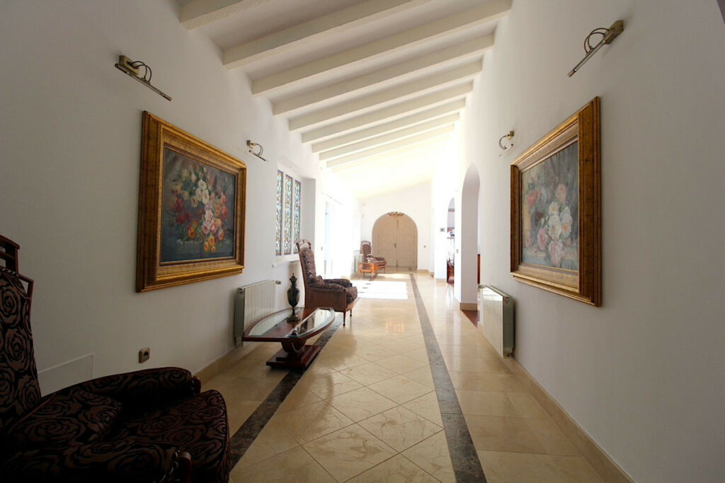 Detached Villa San Pedro de Alcántara Málaga - image 9
