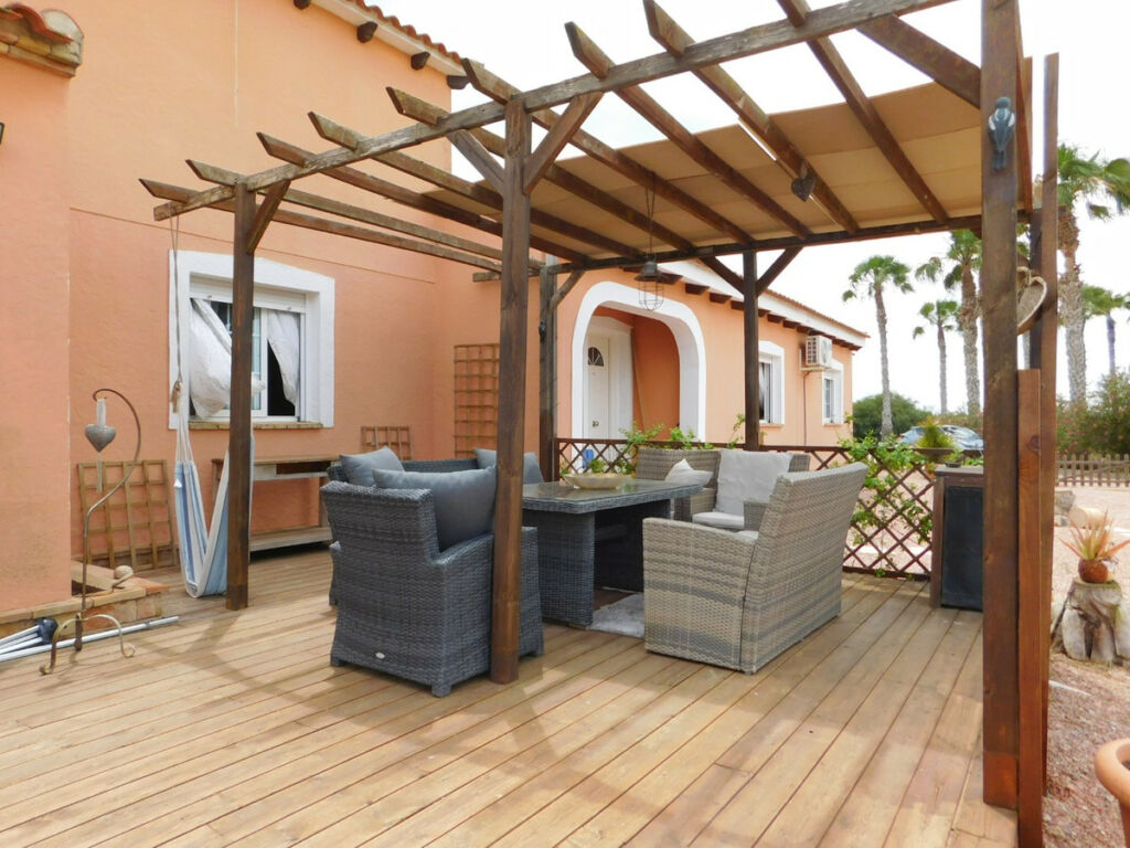 Detached Villa Dolores Alicante - image 9