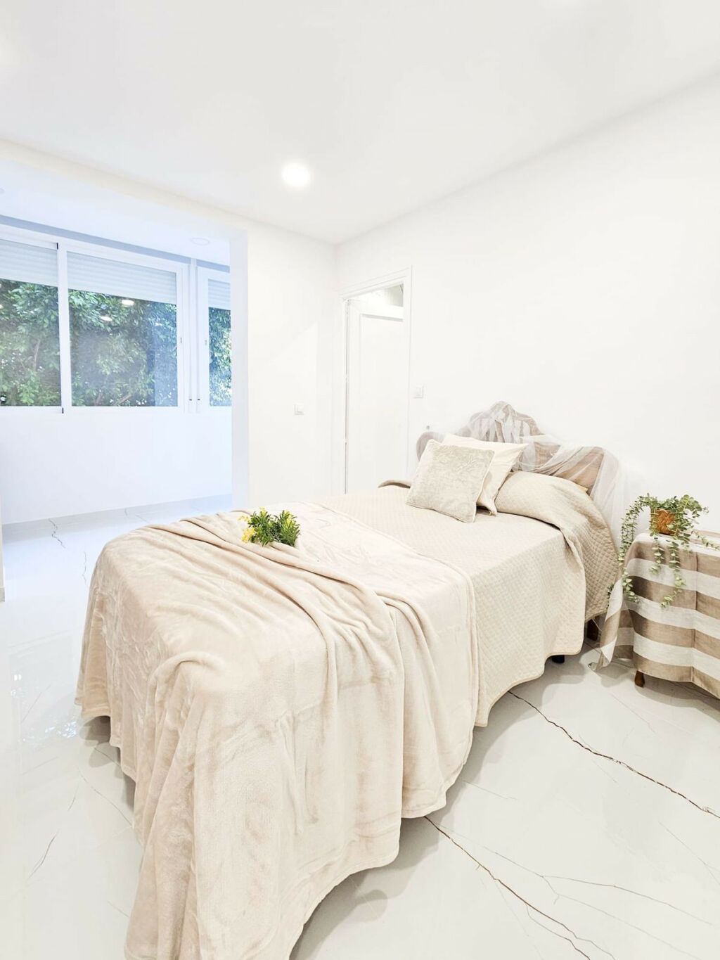 Middle Floor Apartment Marbella Málaga - image 9