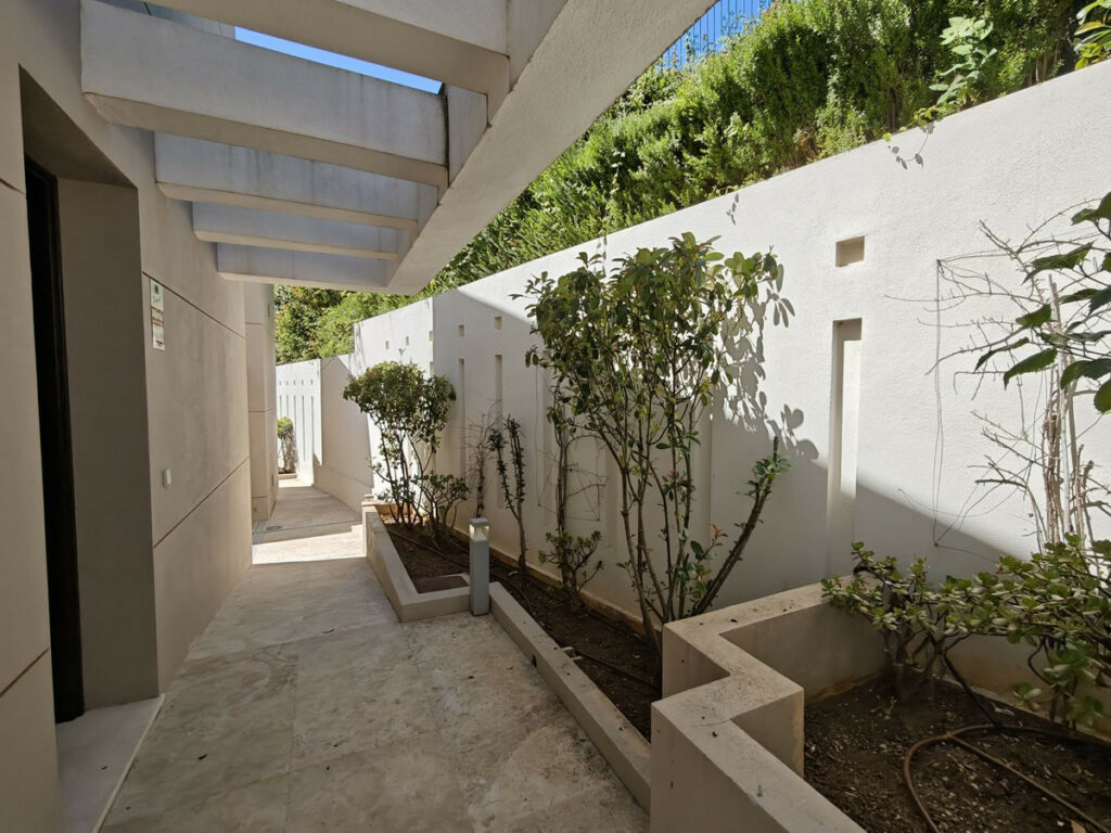 Semi-Detached House Marbella Málaga - image 10