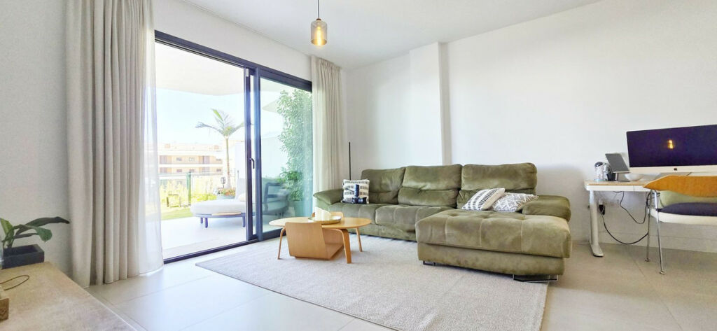 Ground Floor Apartment Benalmadena Pueblo Málaga - image 9