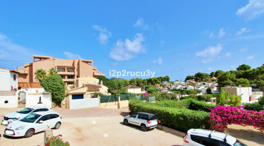 Detached Villa Moraira Alicante - image 9