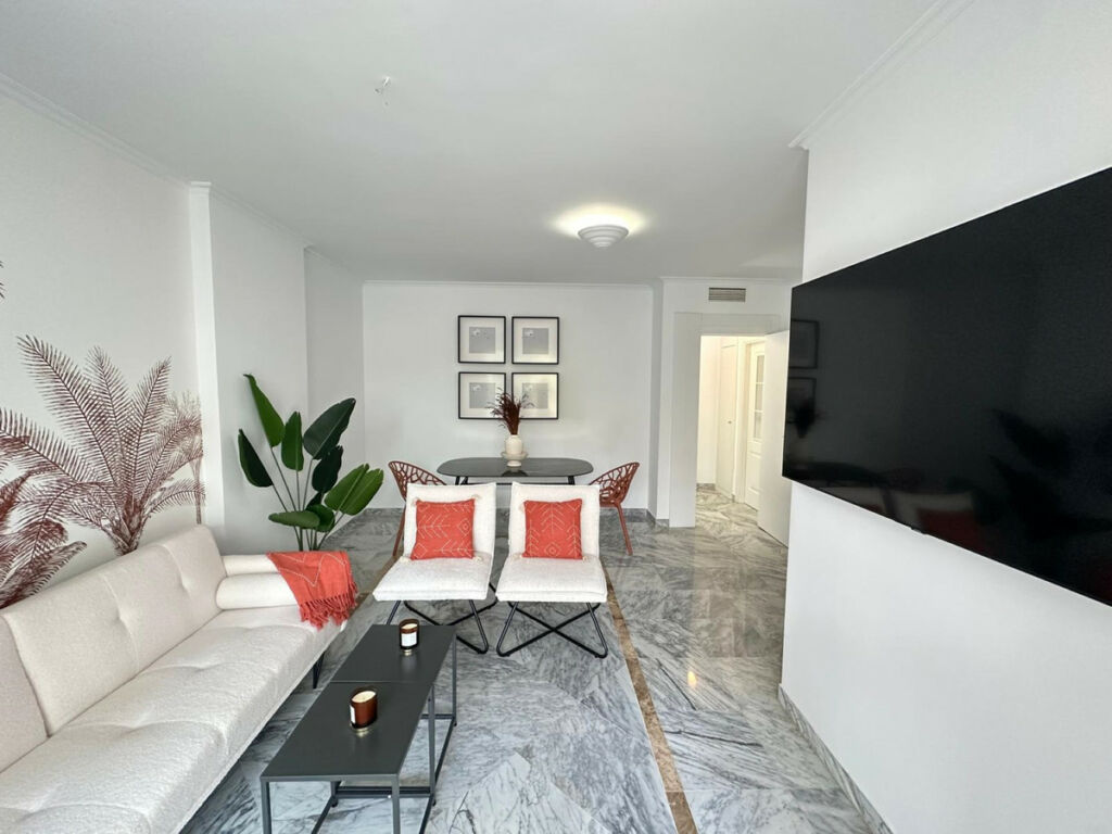 Middle Floor Apartment San Pedro de Alcántara Málaga - image 9