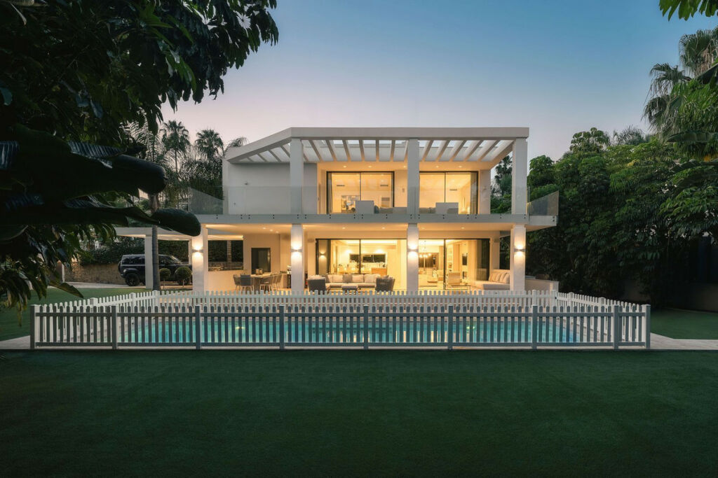 Detached Villa La Quinta Málaga - image 60