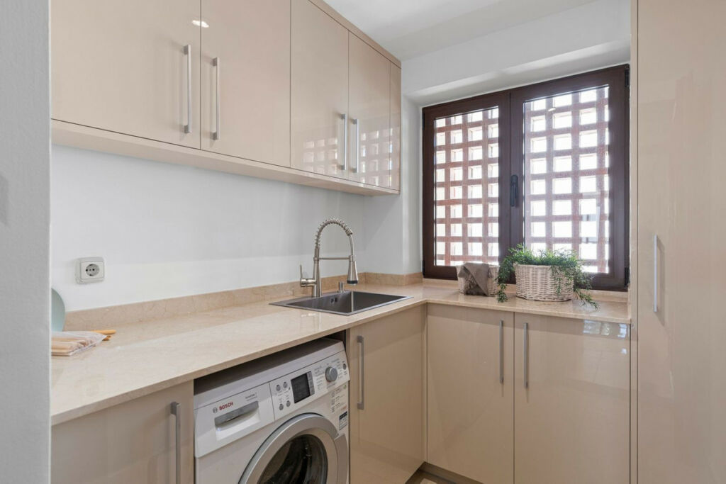 Penthouse Duplex Estepona Málaga - image 10