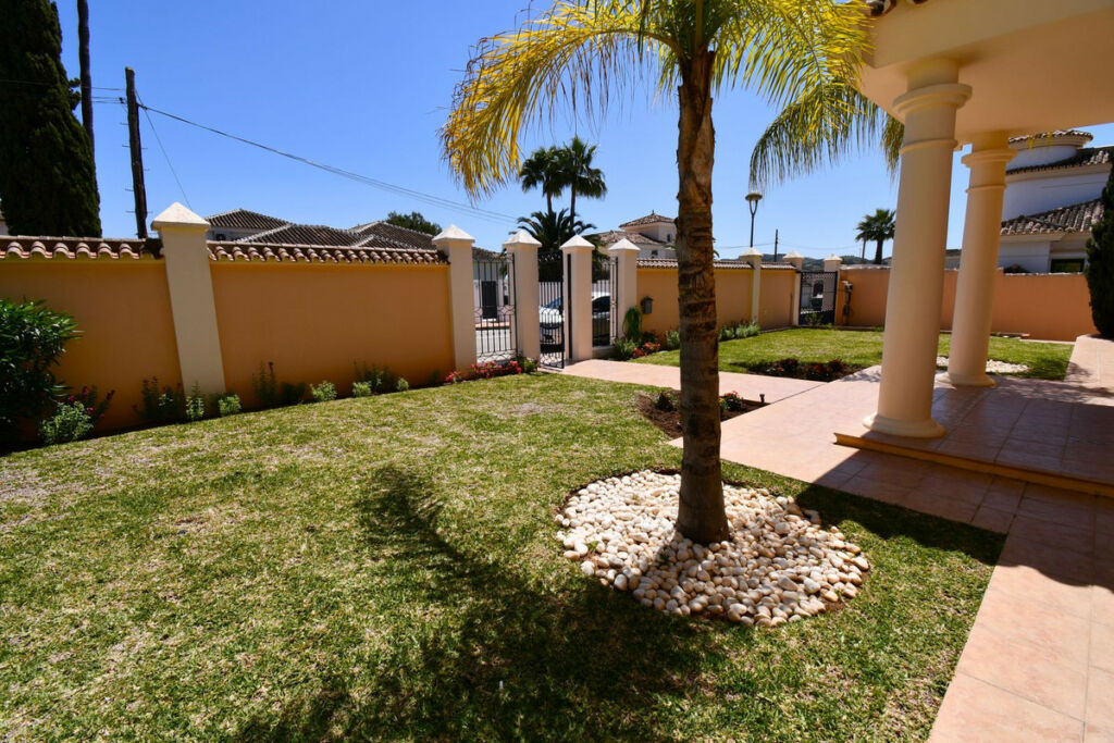 Detached Villa Mijas Golf Málaga - image 96