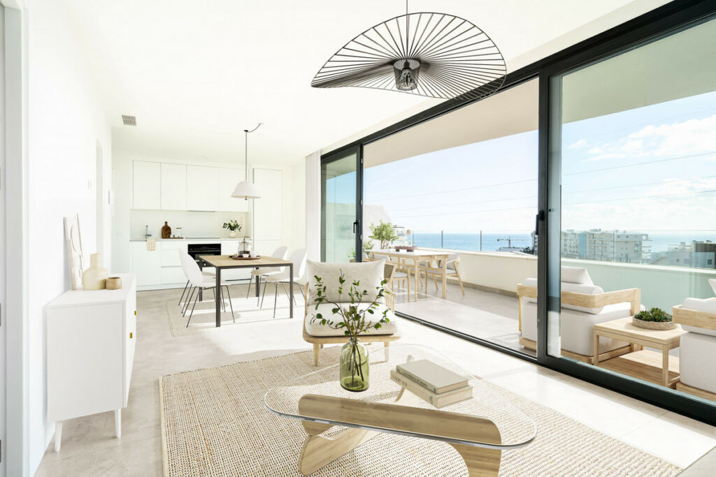 Middle Floor Apartment Fuengirola Málaga - image 3