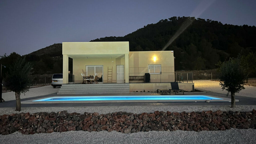 Detached Villa Pinoso Alicante