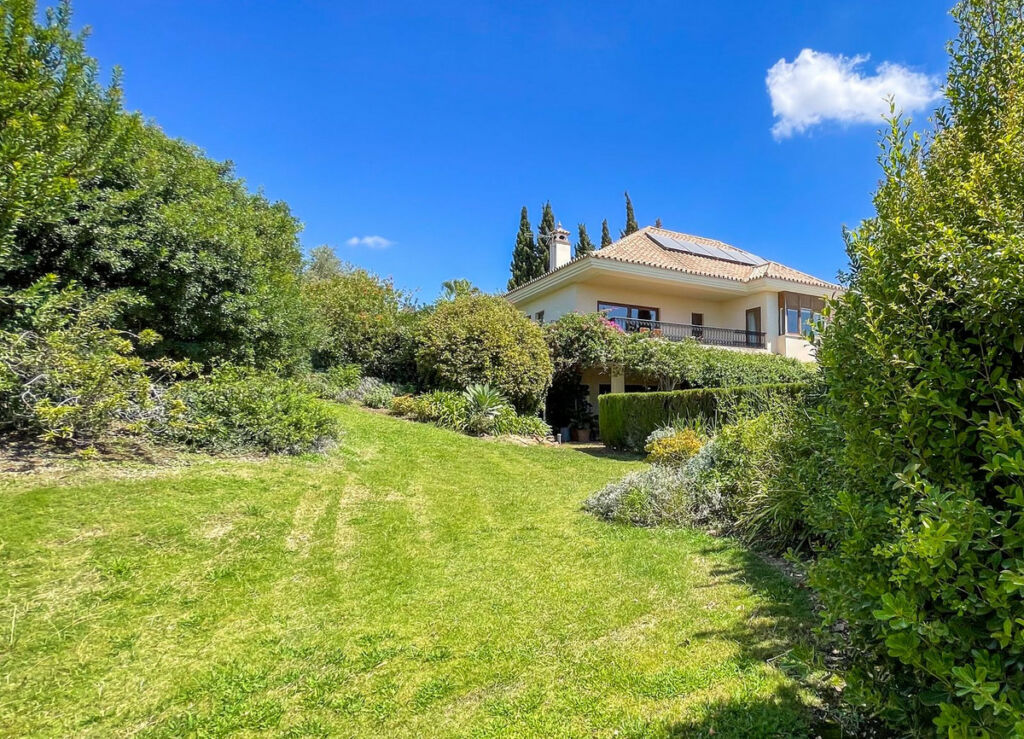 Detached Villa El Rosario Málaga