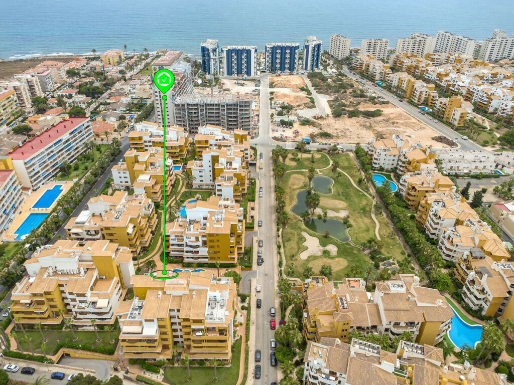 Middle Floor Apartment Punta Prima Alicante