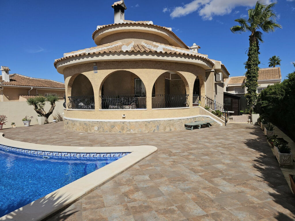 Detached Villa Benijofar Alicante